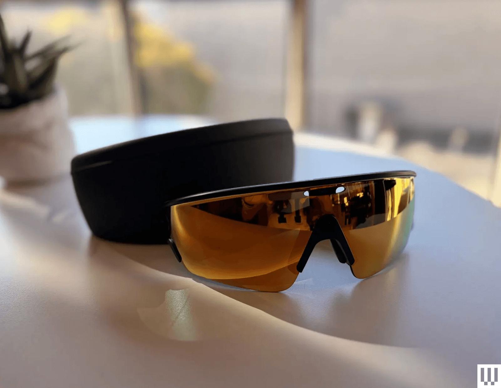 Oakley Meta Vanguard Smart Glasses Combine Style and Functionality
